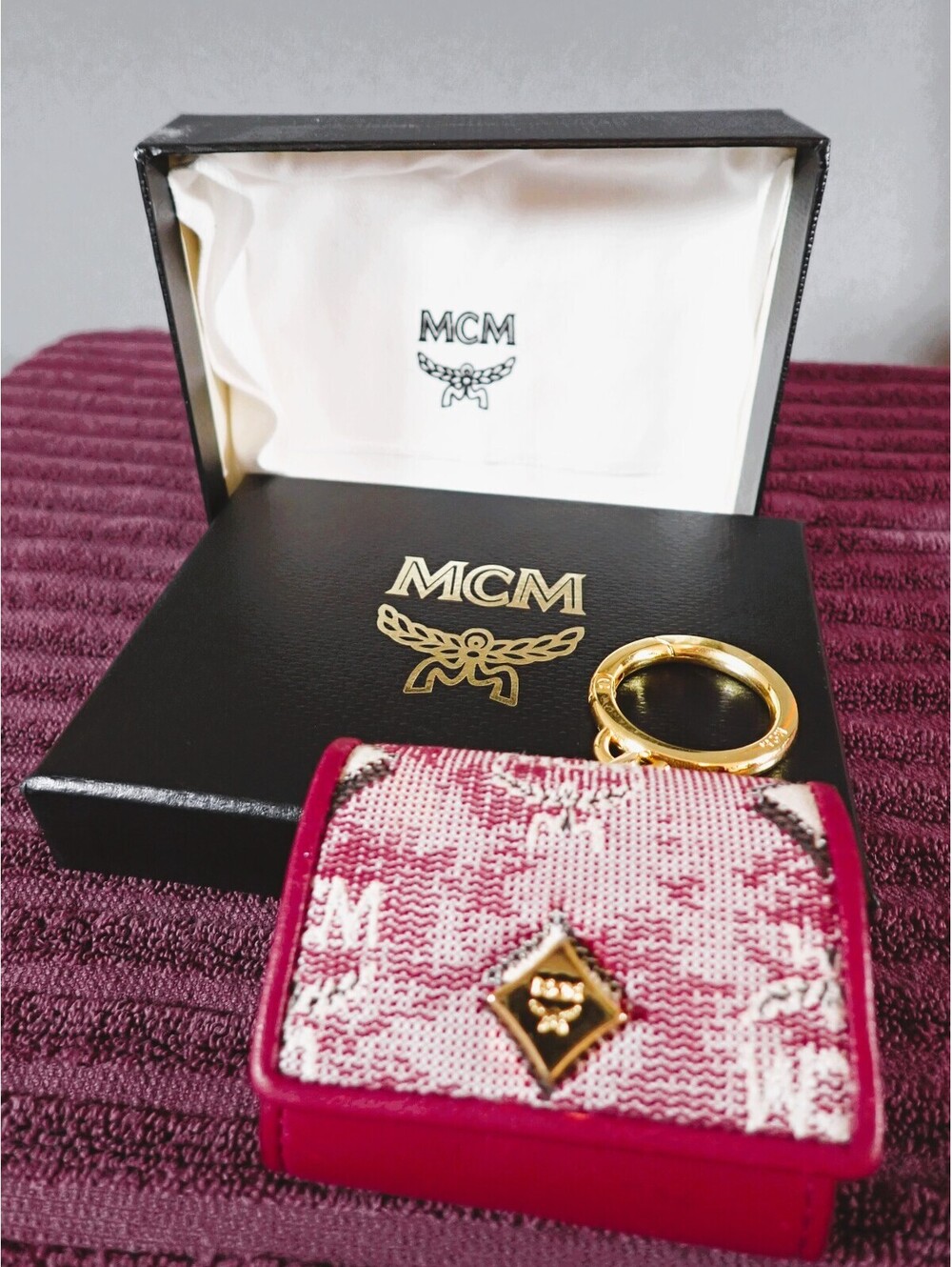 Rare MCM Visetos Jacquard AirPods Pro Case Red Gold Hardware Box & Dust Bag